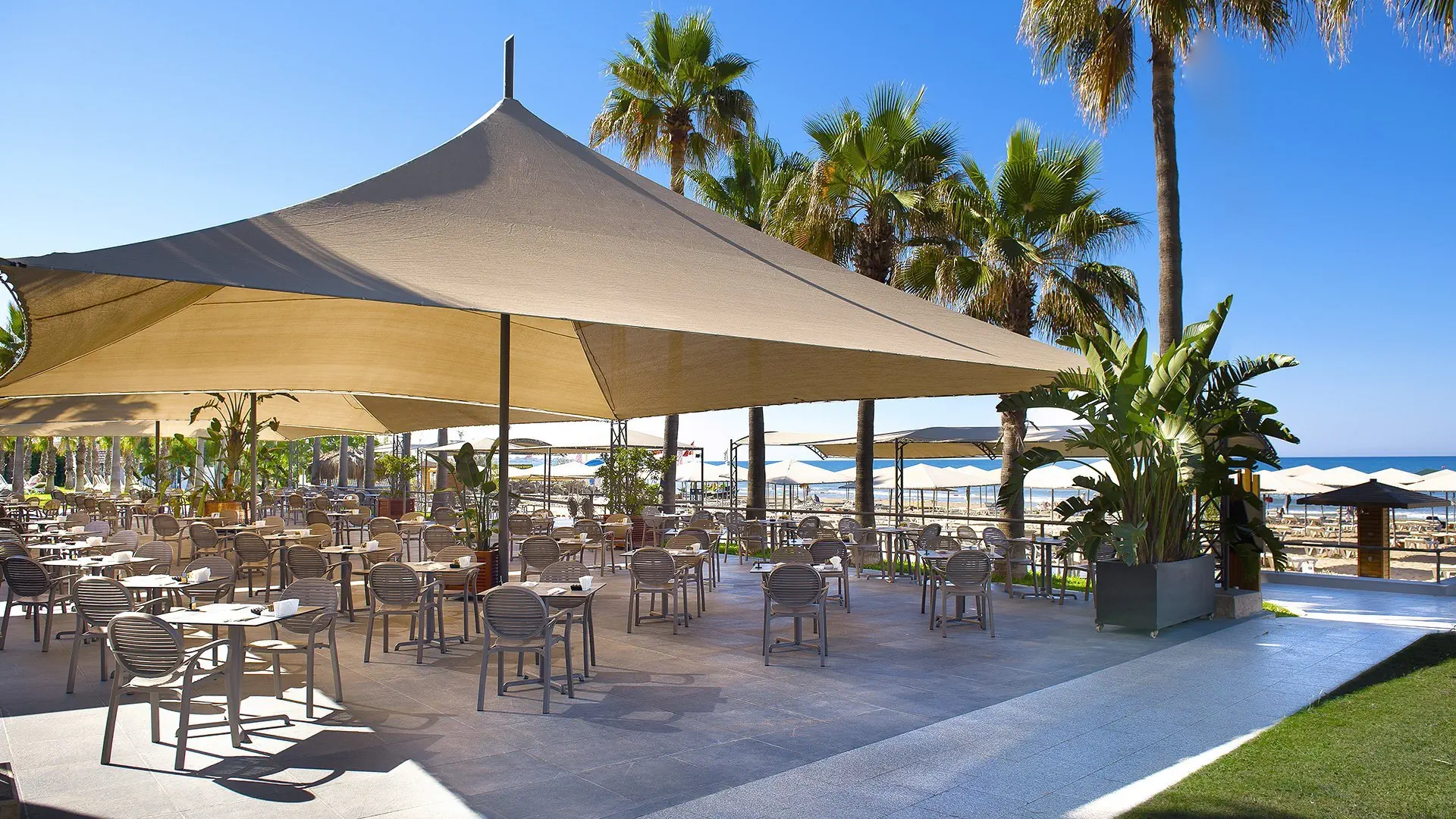 Miramare Beach (Side)