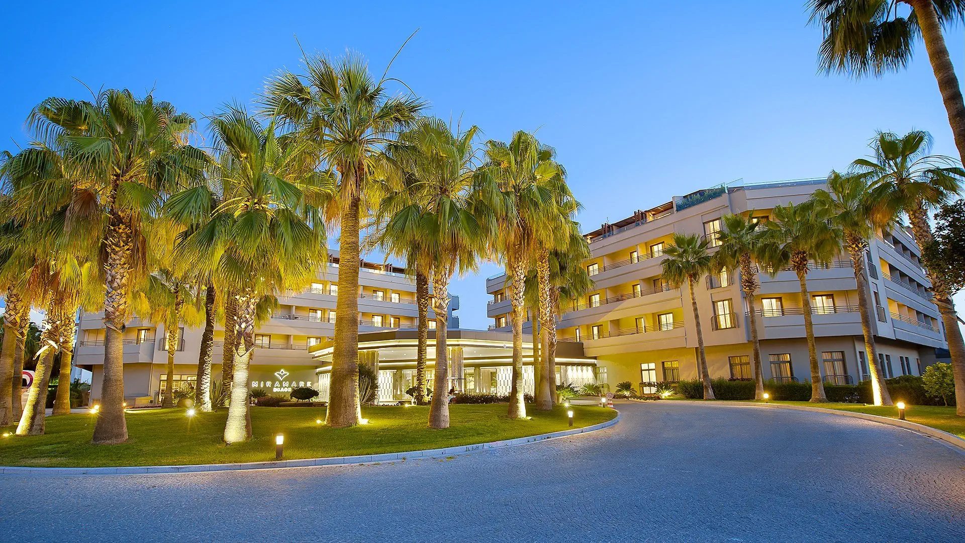 Miramare Beach (Side)