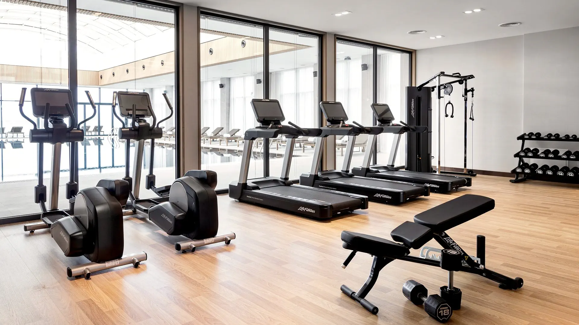 Courtyard by Marriott Batumi - zdjęcie 12