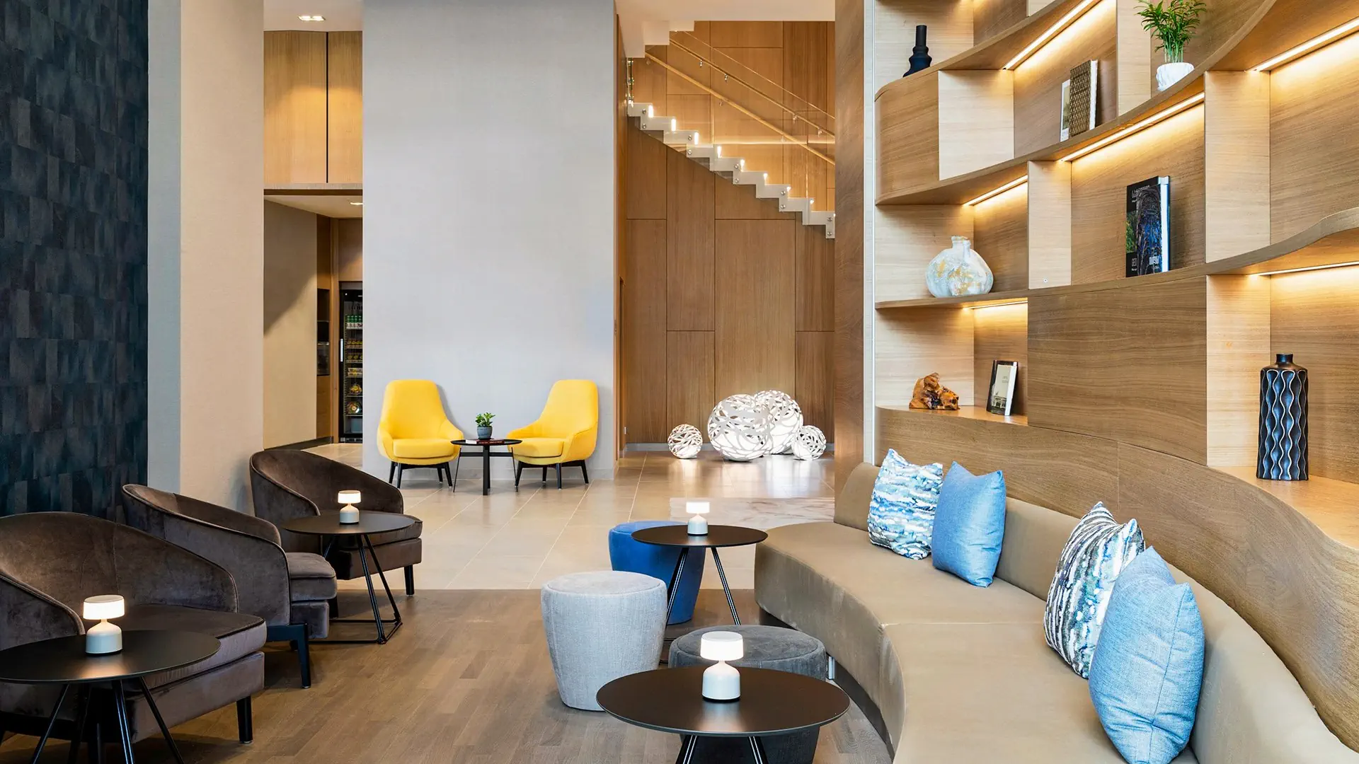 Courtyard by Marriott Batumi - zdjęcie 10