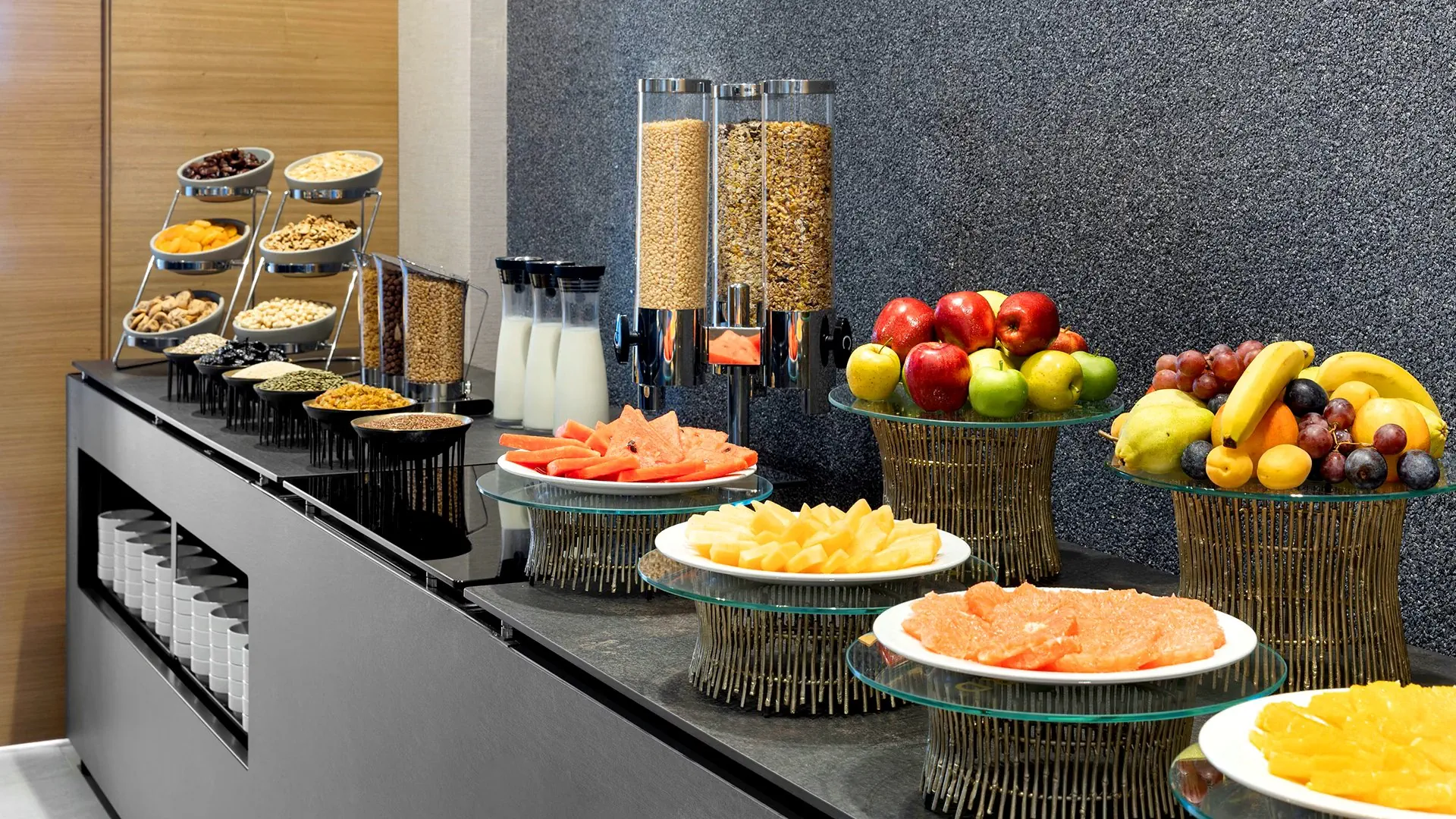 Courtyard by Marriott Batumi - zdjęcie 15