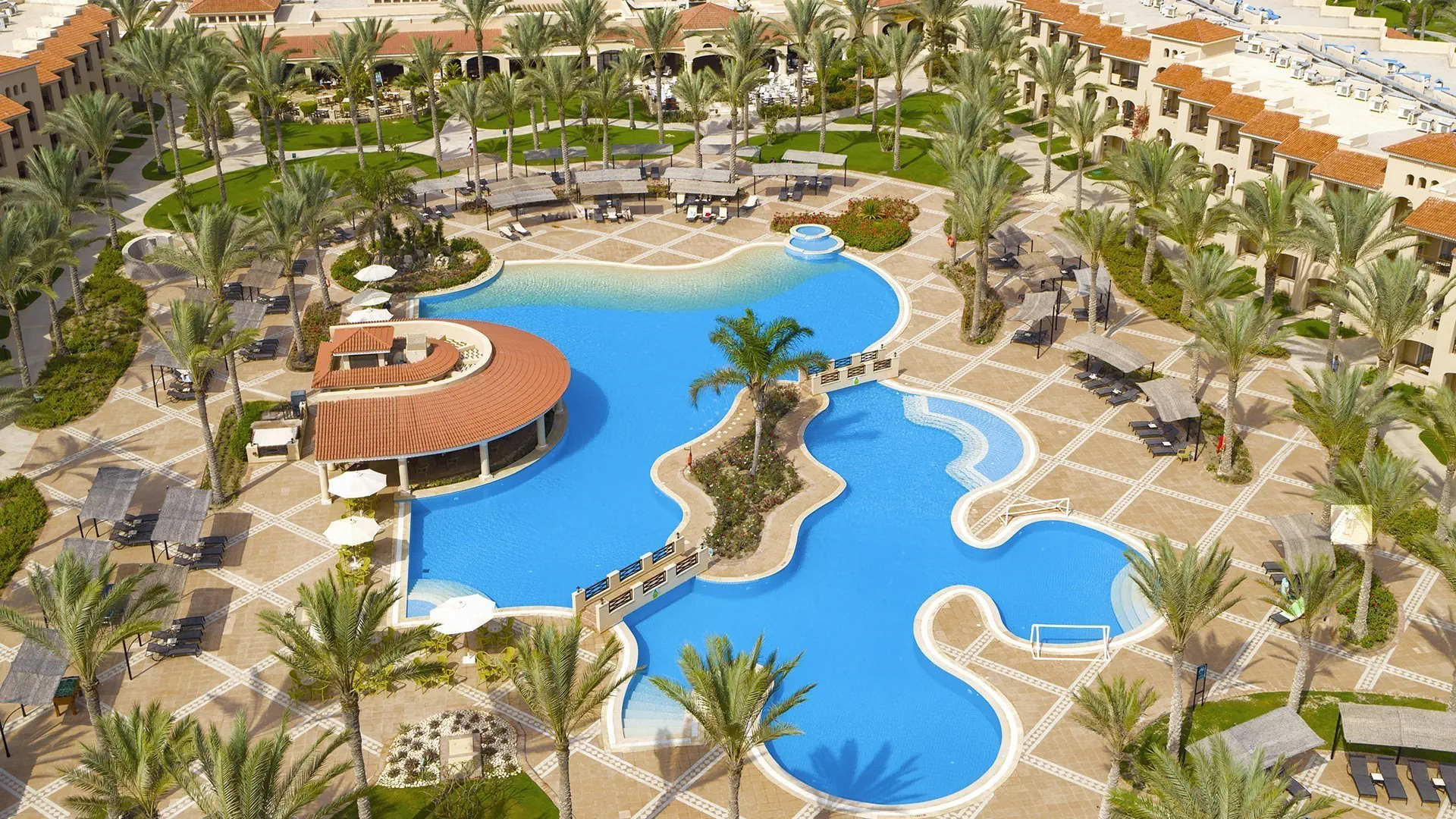 Hotel Jaz Almaza Beach Resort