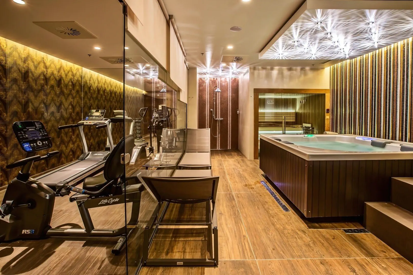 Prestige Budapest - zdjęcie 18