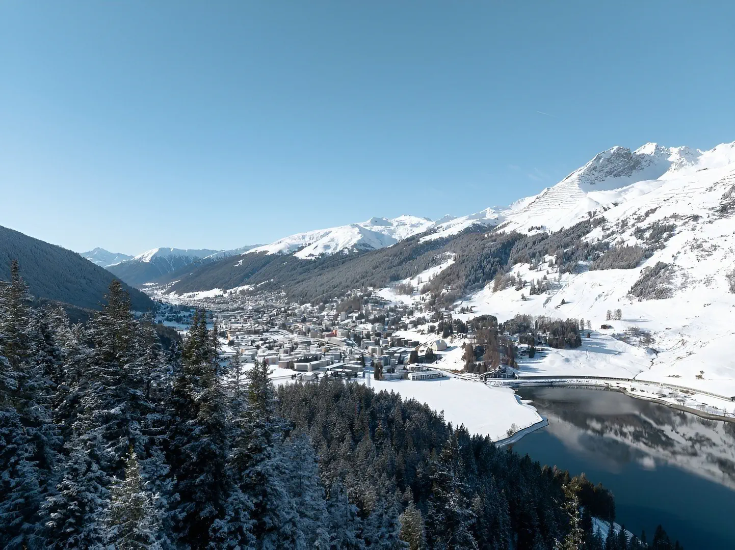 National (Davos) - zdjęcie 31