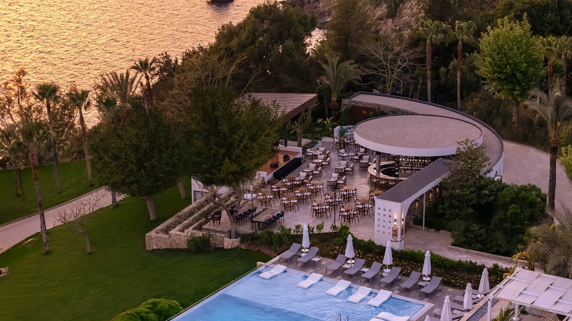 Akra Hotel (ex. Barut Akra)