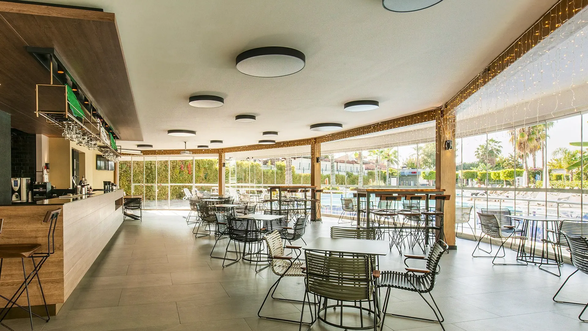 Seashell Resort & Spa