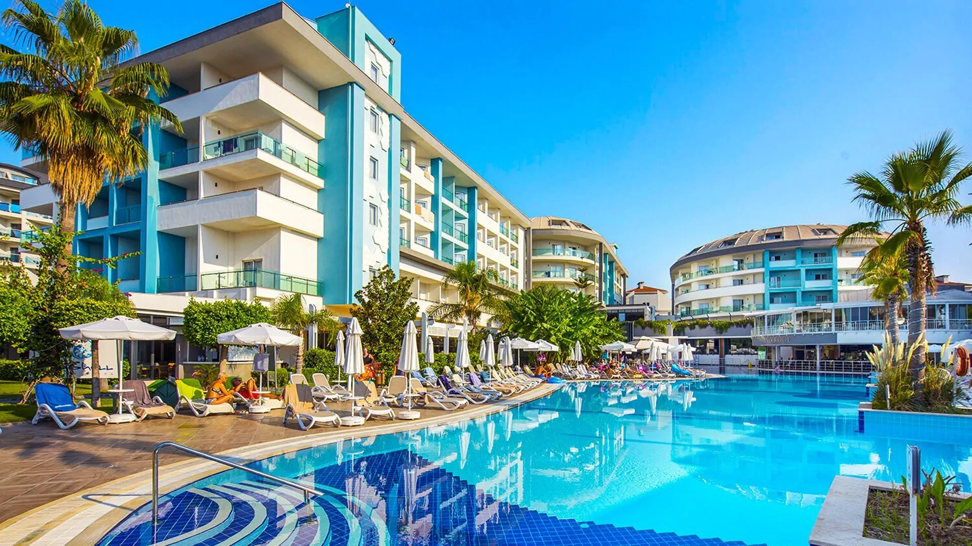 Seashell Resort & Spa