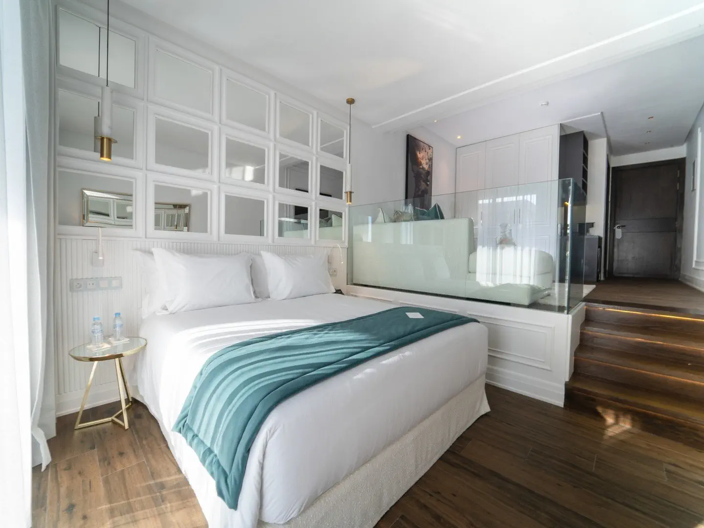 Petit Palace Suites - zdjęcie 9