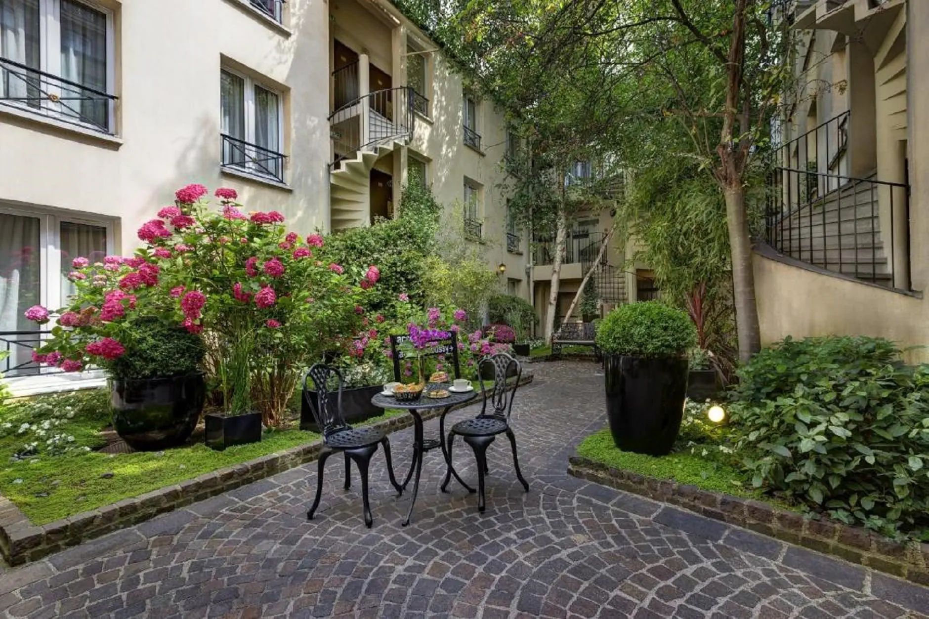 Le Patio Bastille (ex. Le Patio Saint Antoine) - zdjęcie 2
