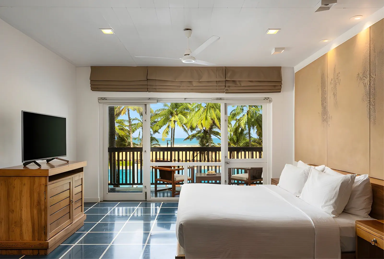 Hotel Jetwing Blue