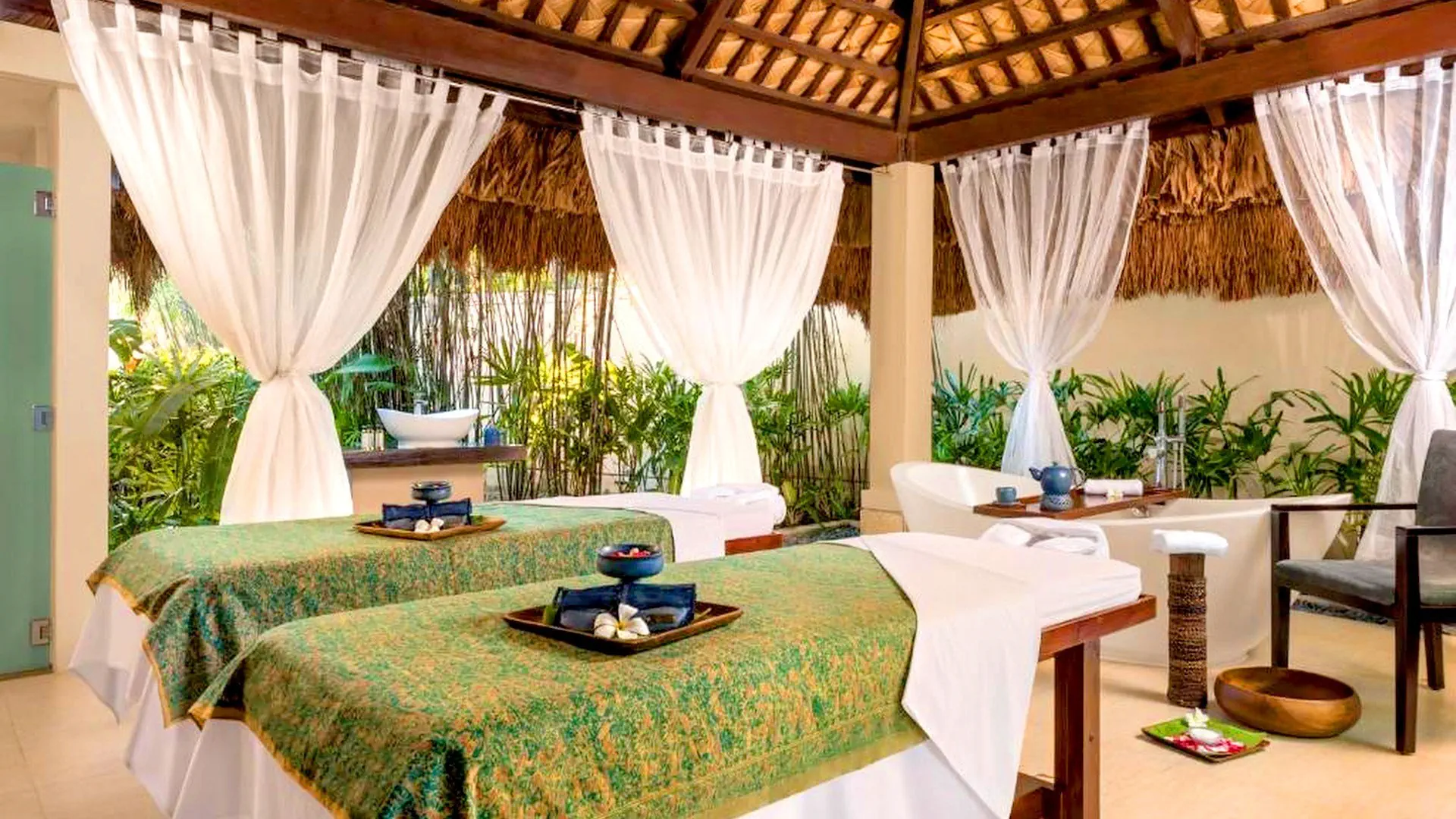Crimson Resort and Spa Mactan - zdjęcie 14