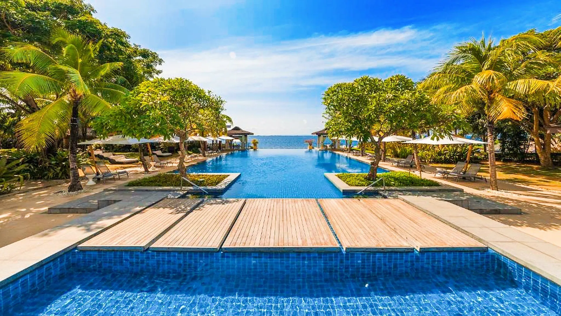 Crimson Resort and Spa Mactan - zdjęcie 2