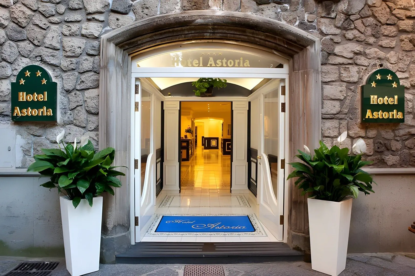 Astoria (Sorrento) - zdjęcie 2