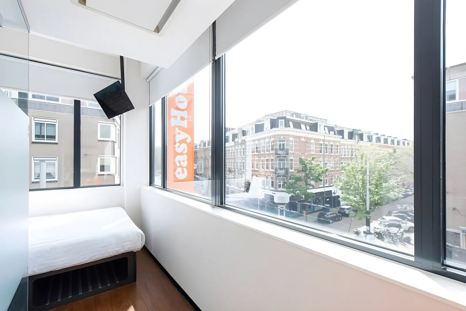 easyHotel Amsterdam City Centre South - zdjęcie 8