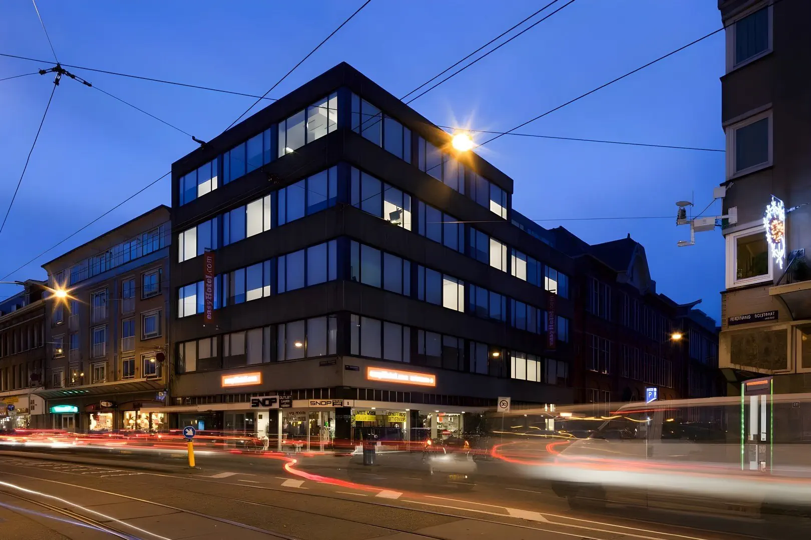 easyHotel Amsterdam City Centre South - zdjęcie 2