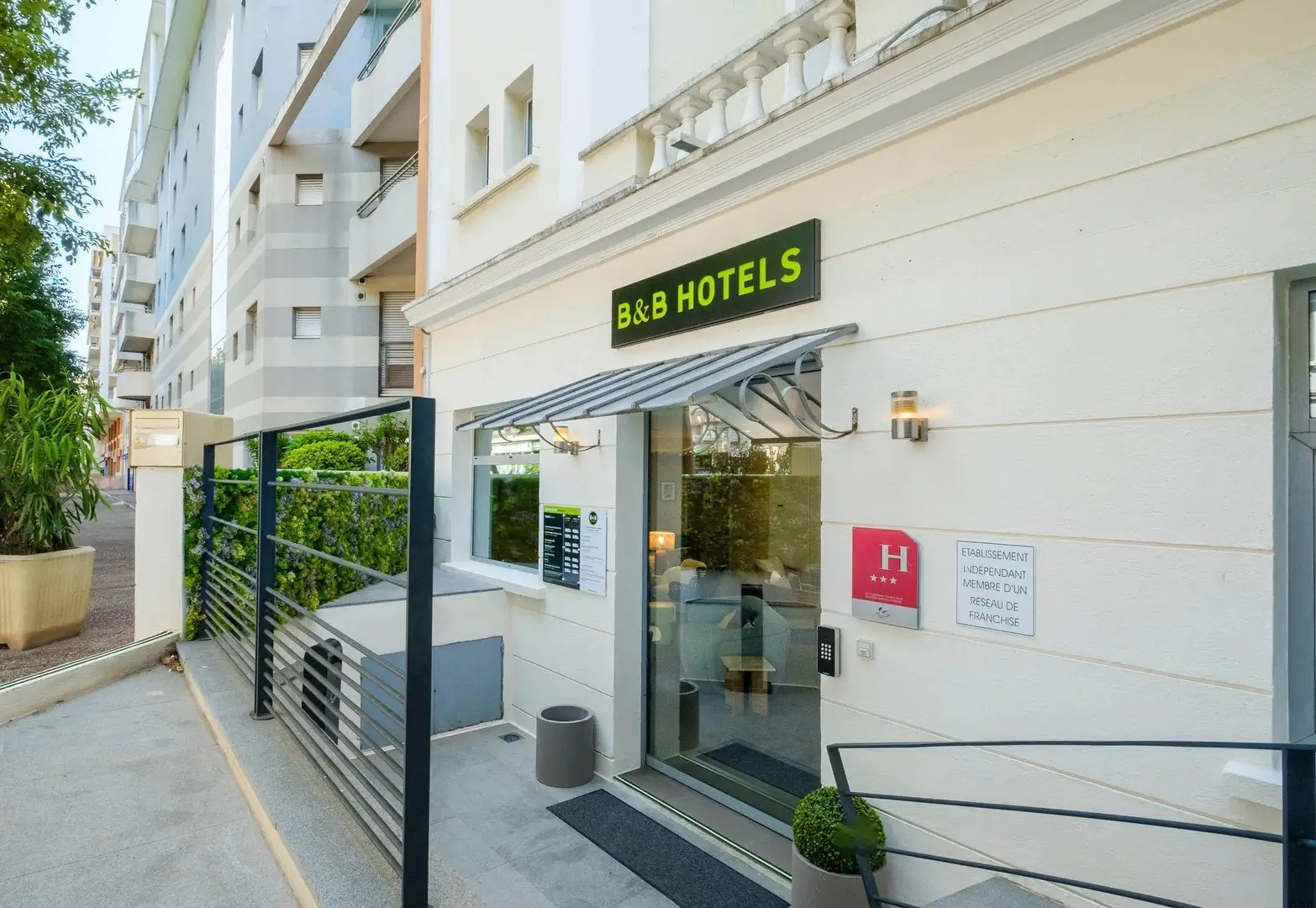 B&B Antibes Juan les Pins - zdjęcie 15