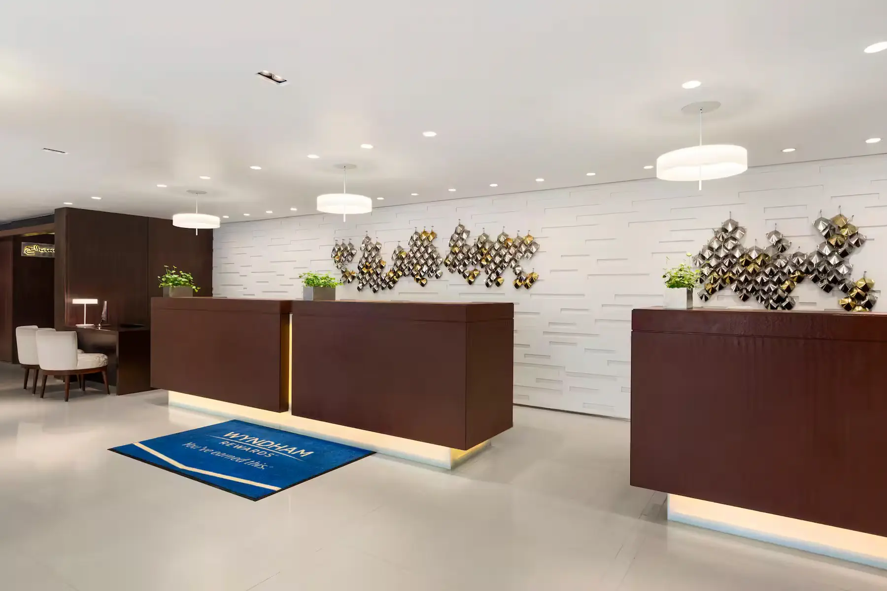 Ramada Colombo - zdjęcie 8