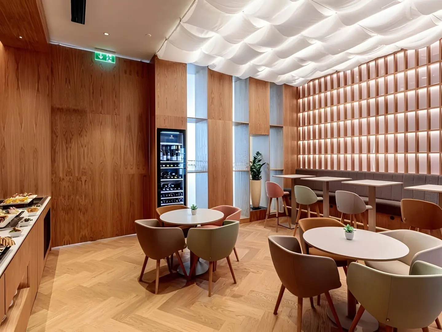 Holiday Inn Prague - zdjęcie 12