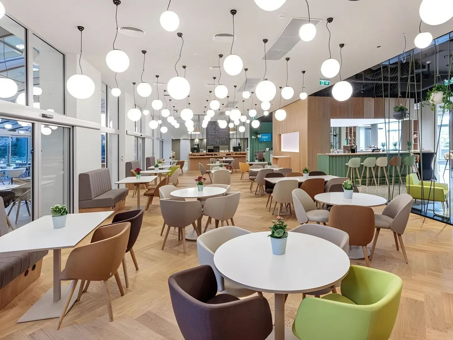 Holiday Inn Prague - zdjęcie 3
