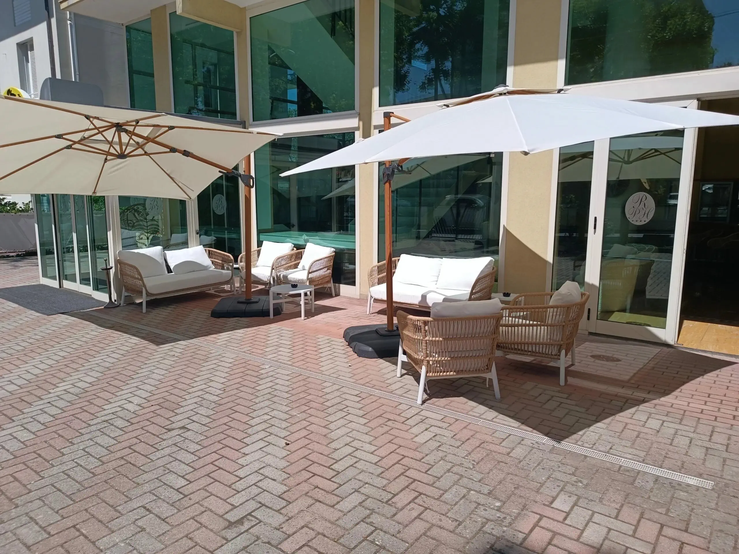 Remin Plaza - zdjęcie 12