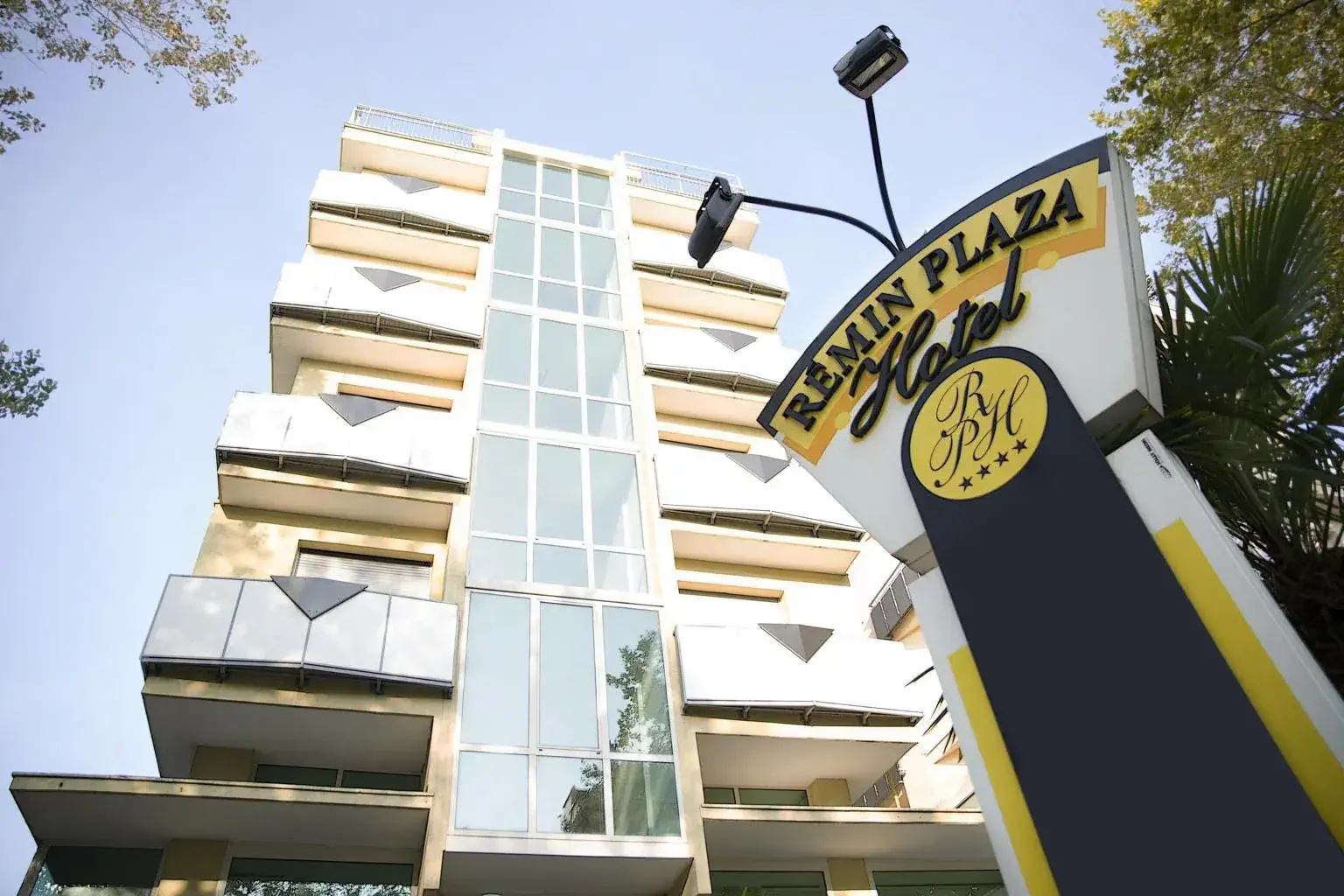 Remin Plaza - zdjęcie 7