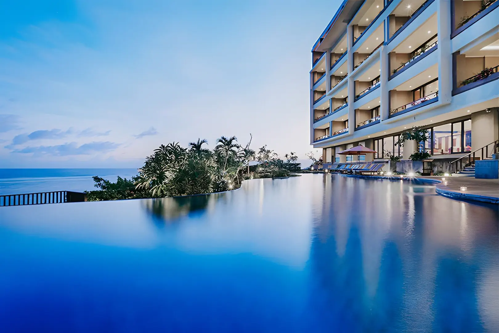 Ulu Segara Luxury Suites & Villas - zdjęcie 2