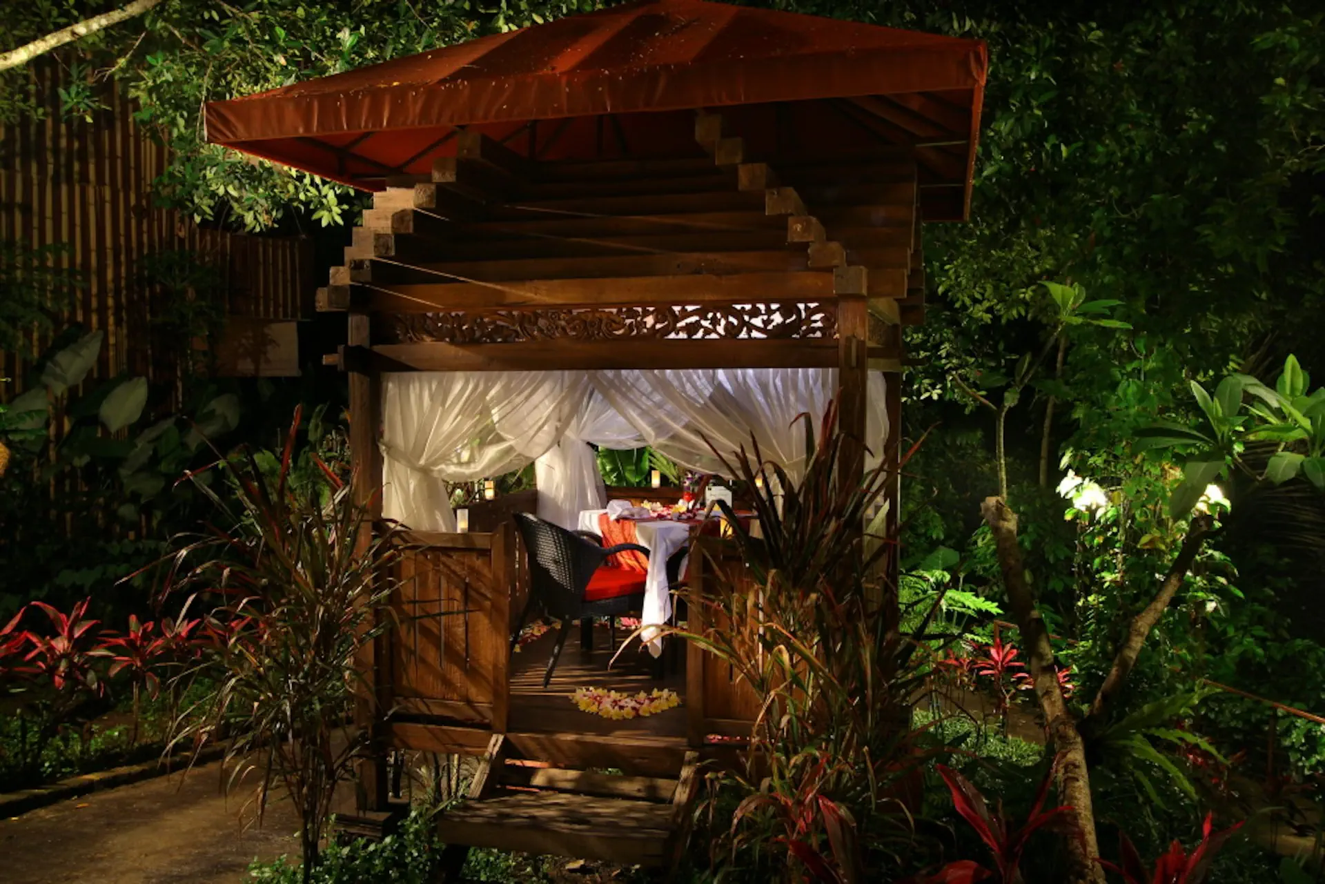 Jungle Retreat by Kupu Kupu - zdjęcie 12