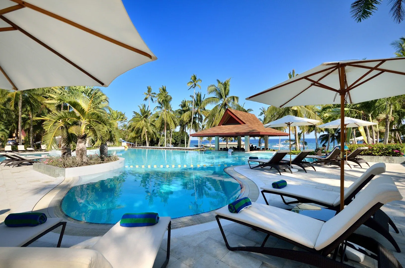 Henann Resort Alona Beach - zdjęcie 11