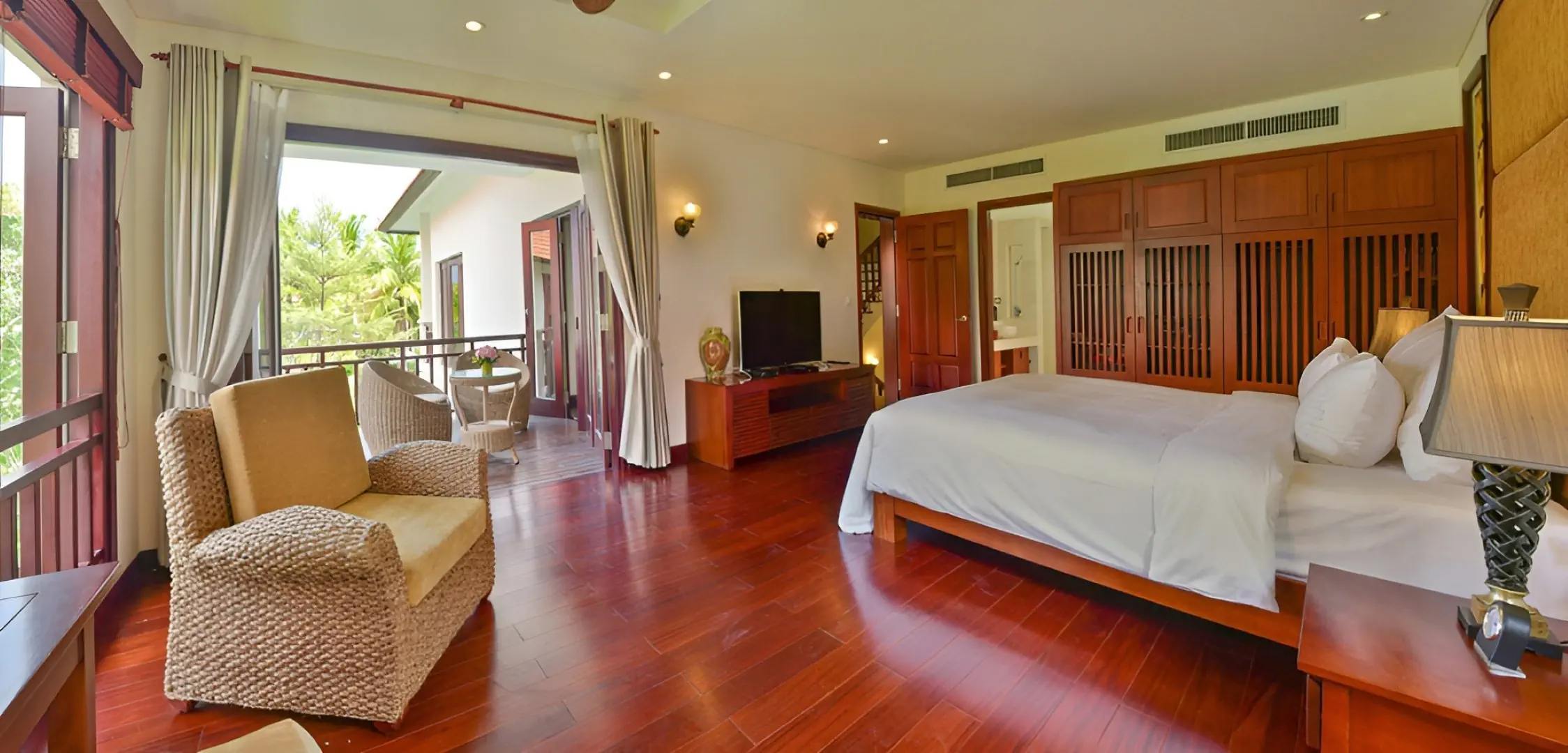 Furama Villas - zdjęcie 10