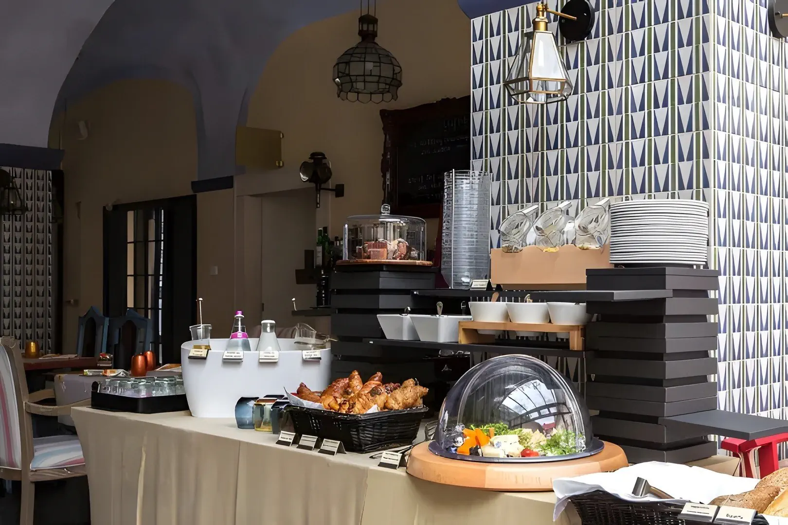 Maison Bistro & Hotel - zdjęcie 8