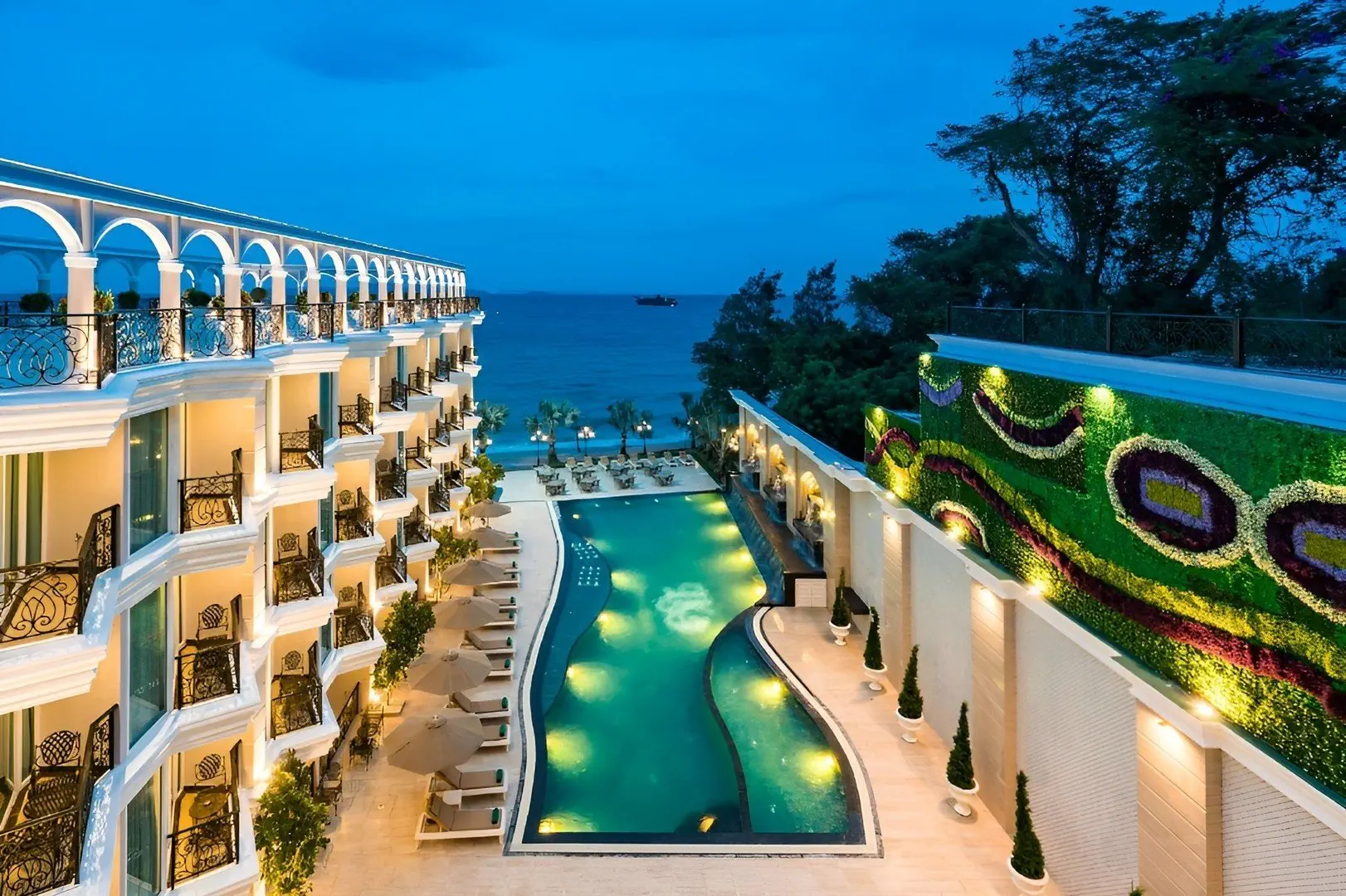 LK Emerald Beach - zdjęcie 3