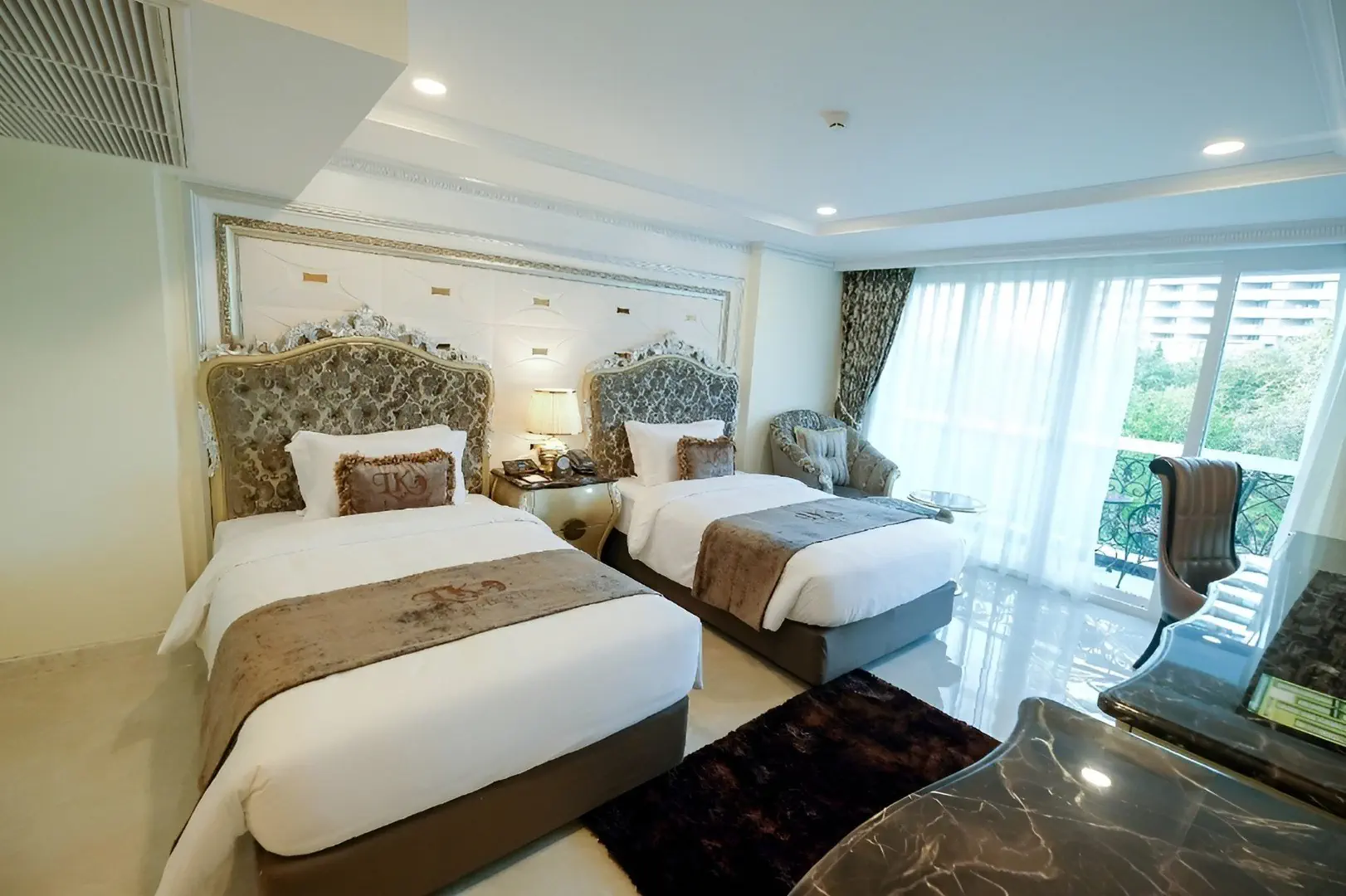LK Emerald Beach - zdjęcie 15