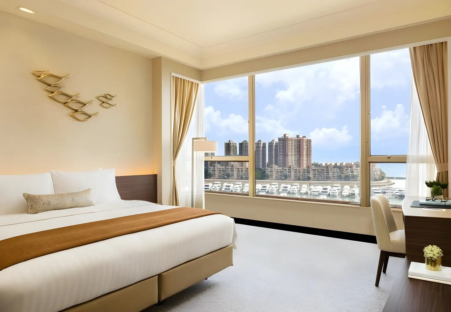 Gold Coast Hong Kong - zdjęcie 5