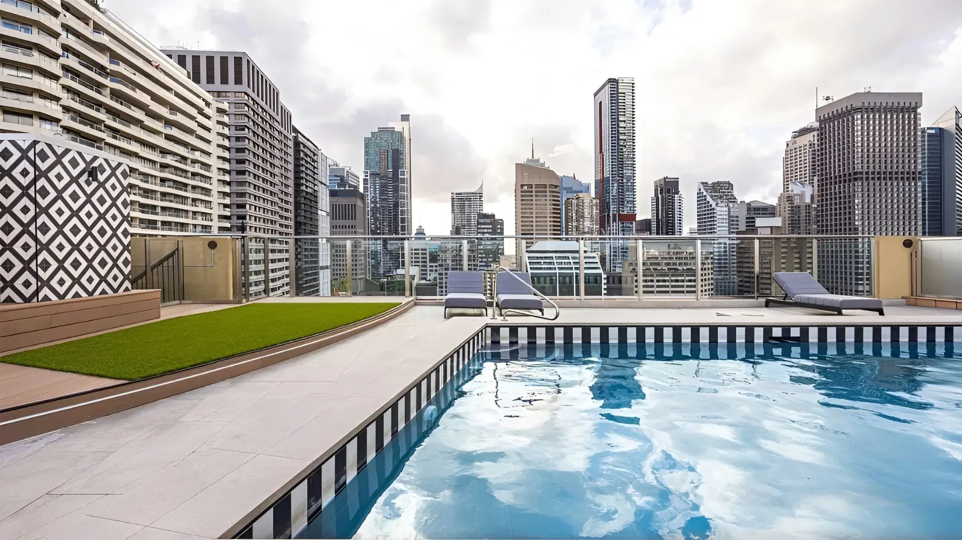 Oaks Hyde Park Suites - zdjęcie 2