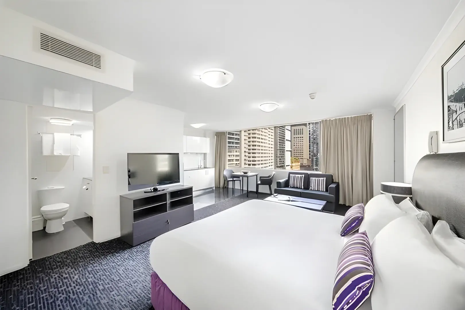 Oaks Hyde Park Suites - zdjęcie 14
