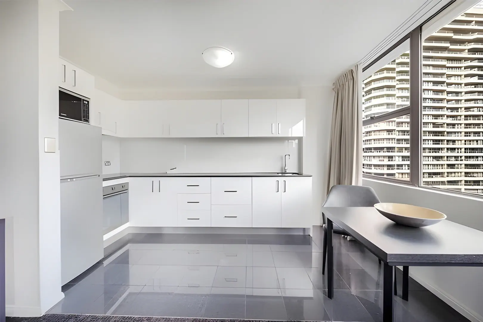 Oaks Hyde Park Suites - zdjęcie 17