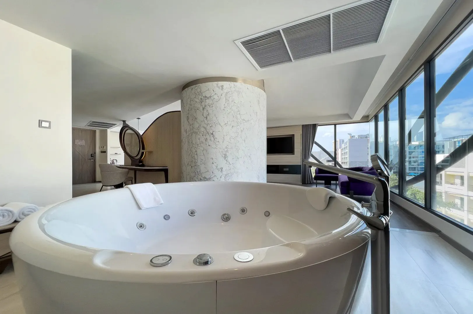 Amethyst Hotel Pattaya