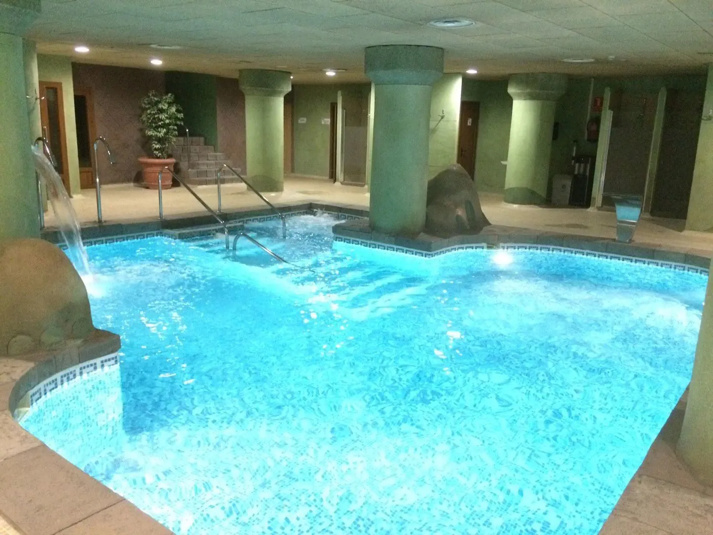 Senator Granada Spa