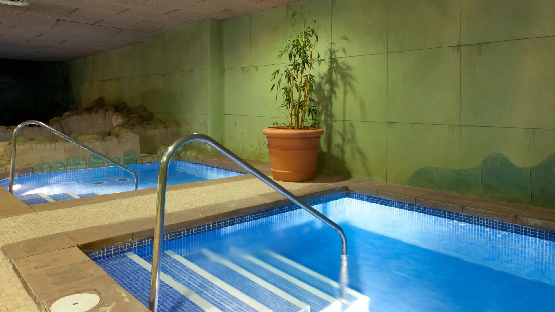 Senator Granada Spa