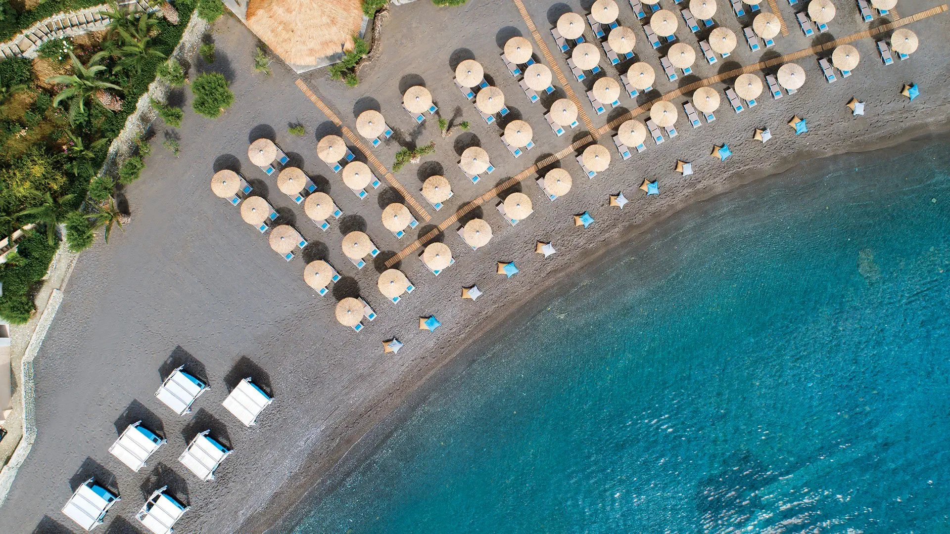 Hotel Out of the Blue Beach Resort