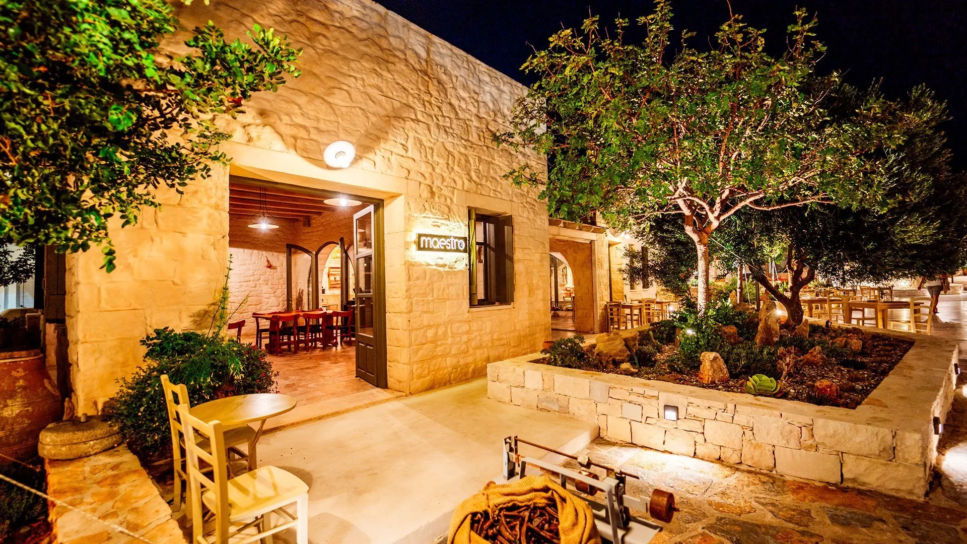 Hotel Ostria Beach Resort & Spa