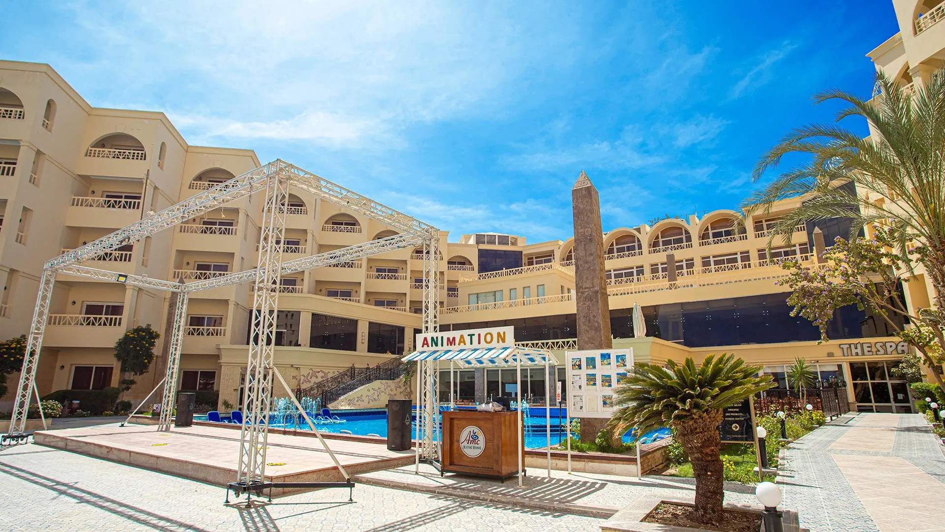 AMC Royal Hotel & Spa