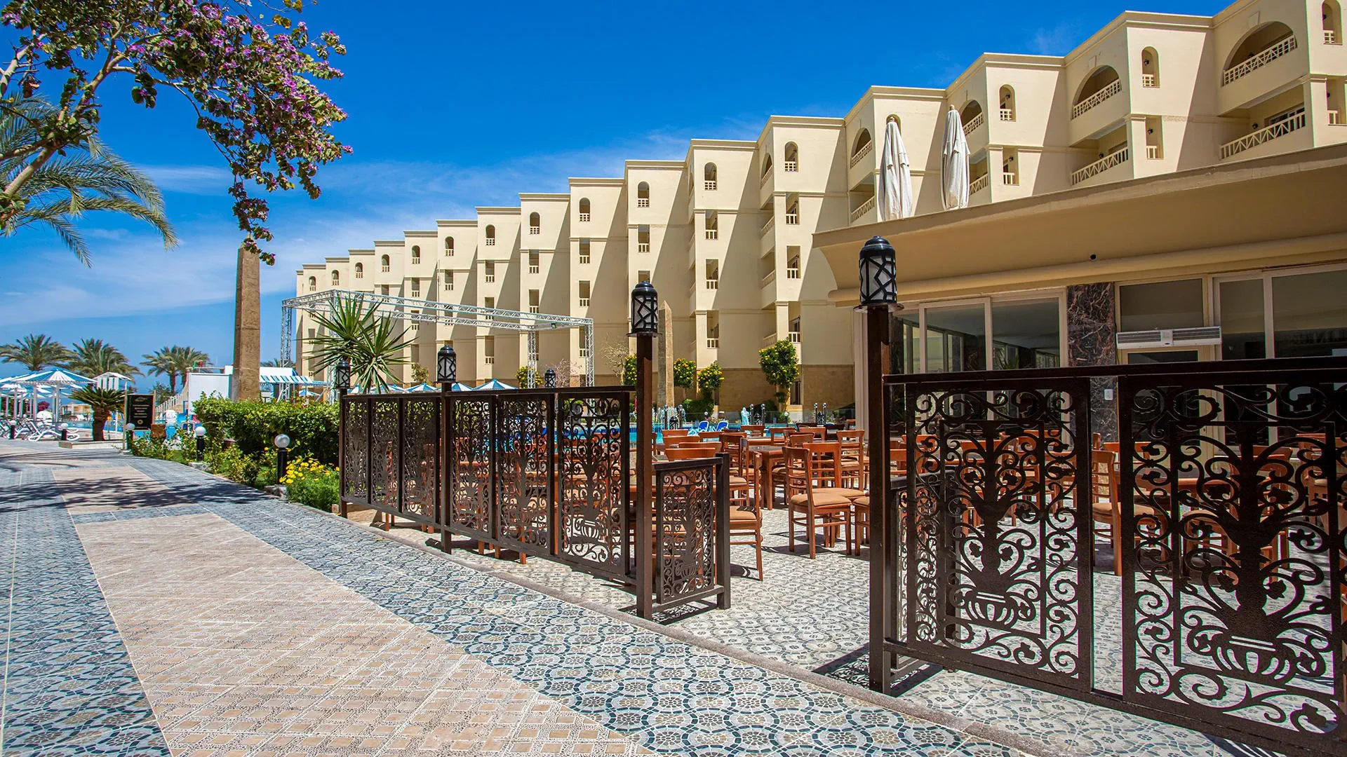 AMC Royal Hotel & Spa