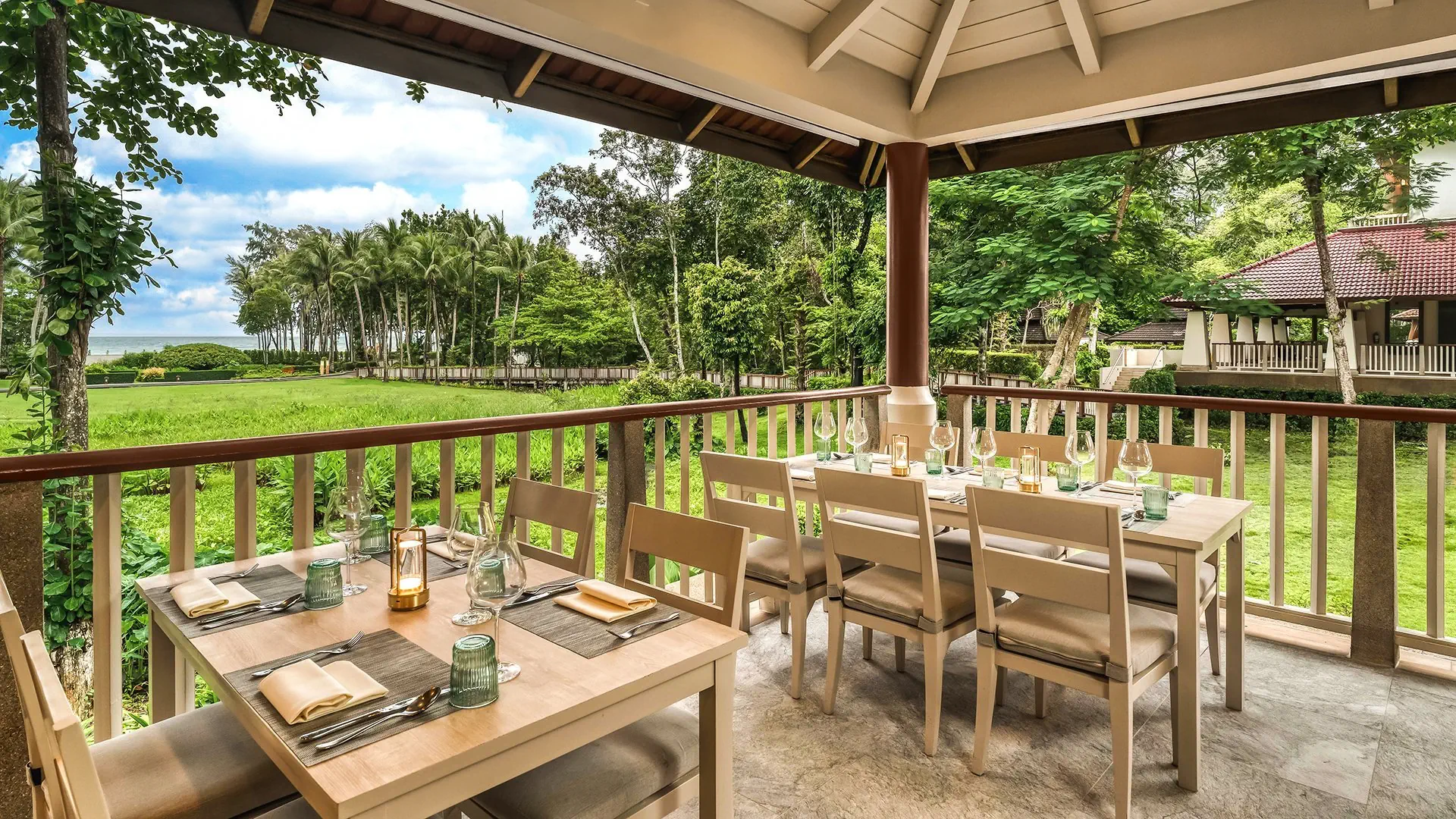 Dusit Thani Krabi Beach Resort (ex Sheraton Krabi) - zdjęcie 23
