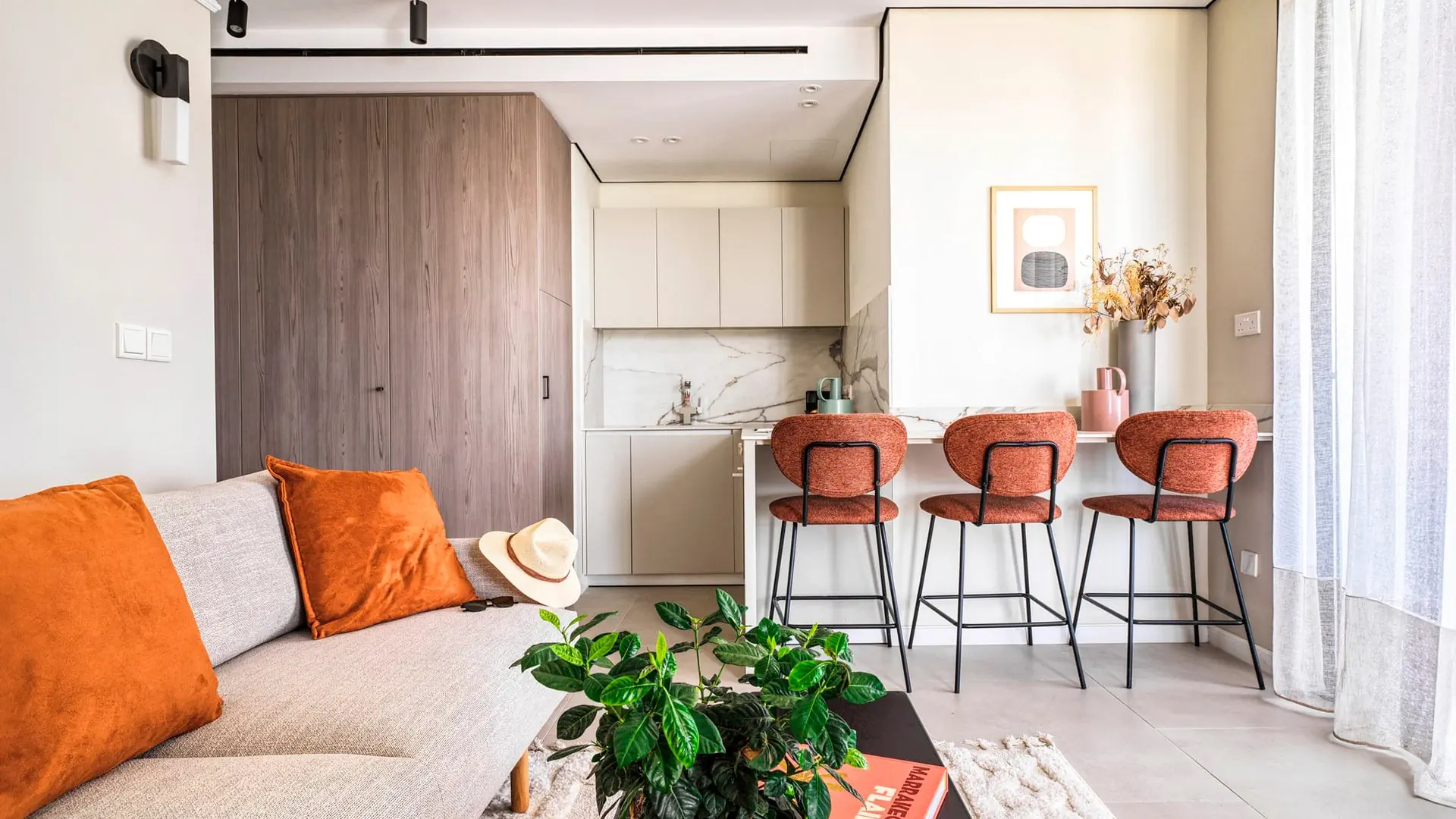 LIV Mackenzie Beach Suites - zdjęcie 13