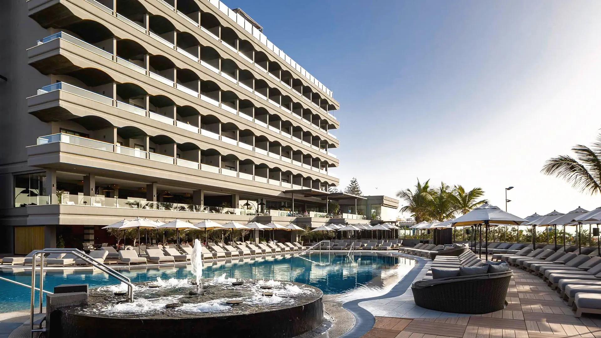 Hotel FARO by Lopesan Collection