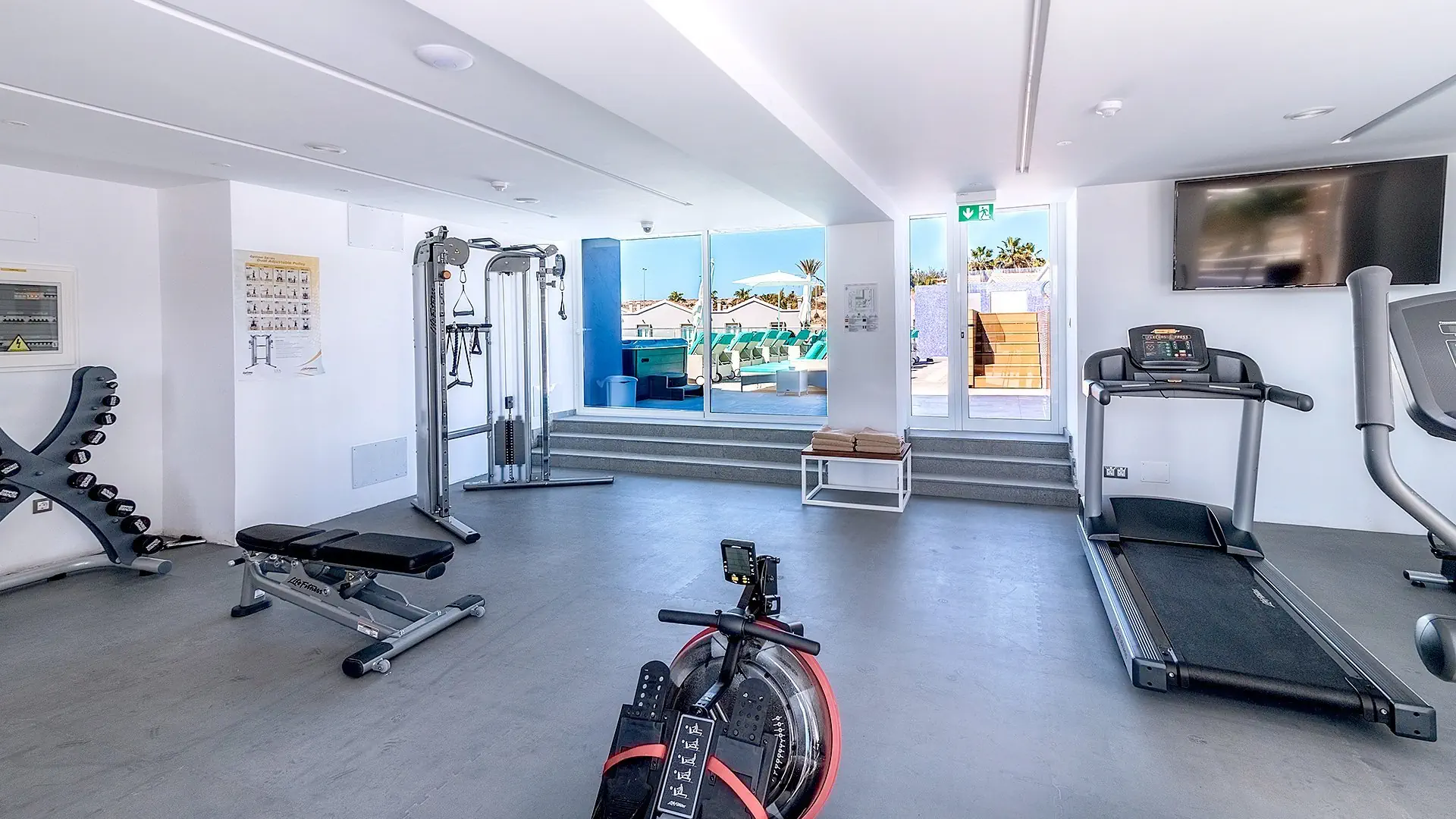 LIVVO Los Calderones