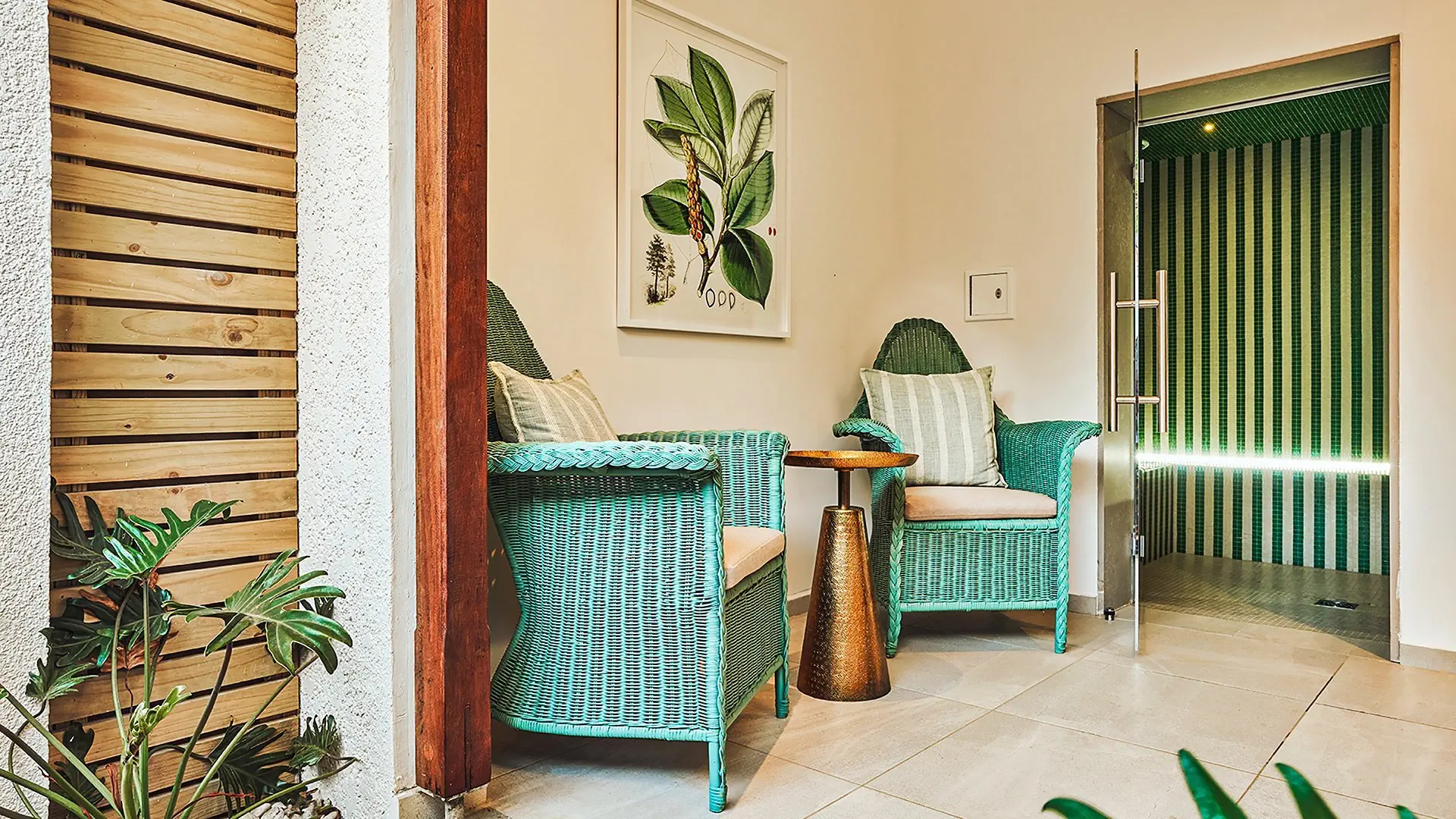 Hotel Paradise Cove Boutique