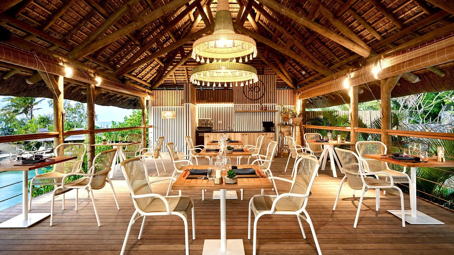 Hotel Paradise Cove Boutique
