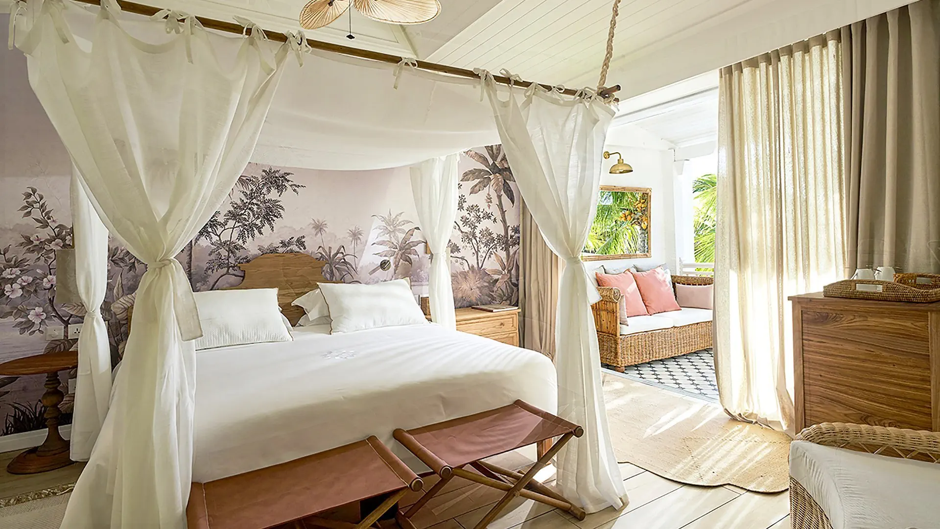 Hotel Paradise Cove Boutique